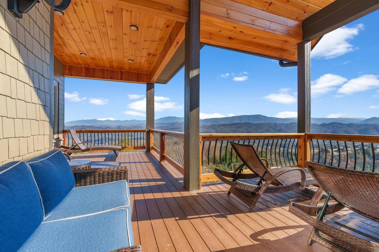 Star Of The Summit, Private Indoor Pool, Amazing Views, 1089 Free Tickets Each Paid Day, Dollywood Villa Sevierville Kültér fotó